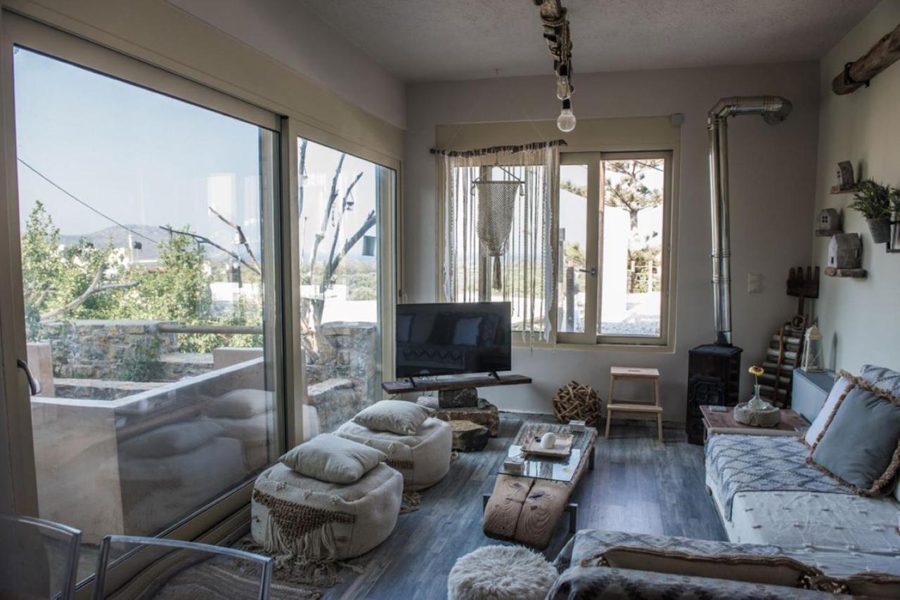 Istron Breeze Cocoon Apartment Bagian luar foto